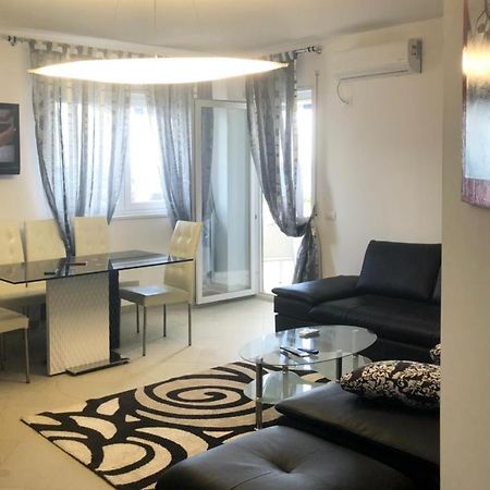 Vale House Holiday Apartment Vlorë エクステリア 写真
